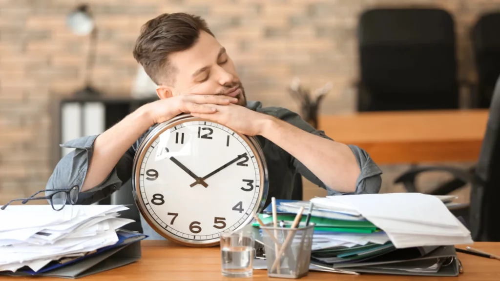 reloj y documentos de deudas de la ley de segunda oportunidad